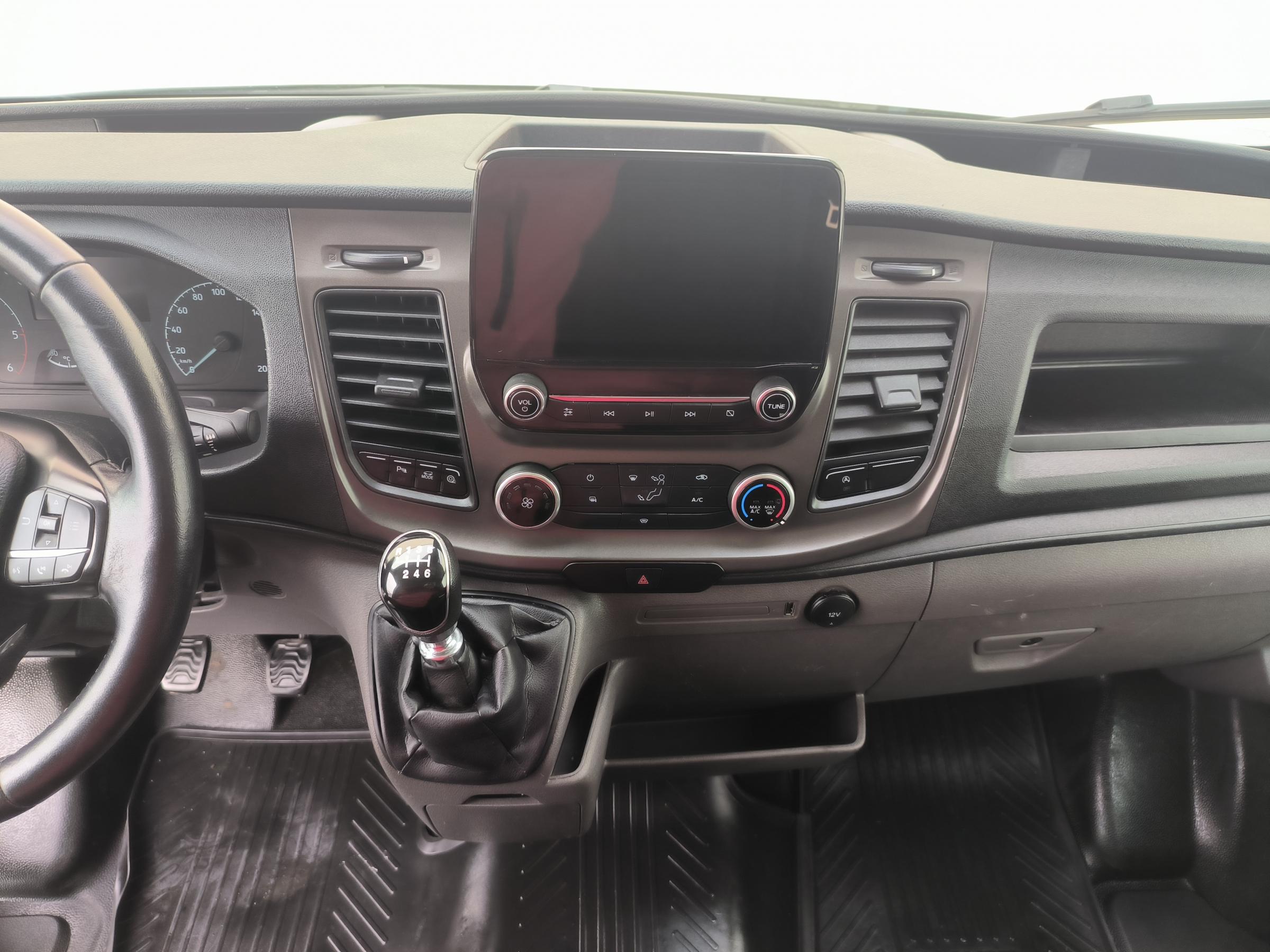 Ford Transit, 2022 - pohled č. 13