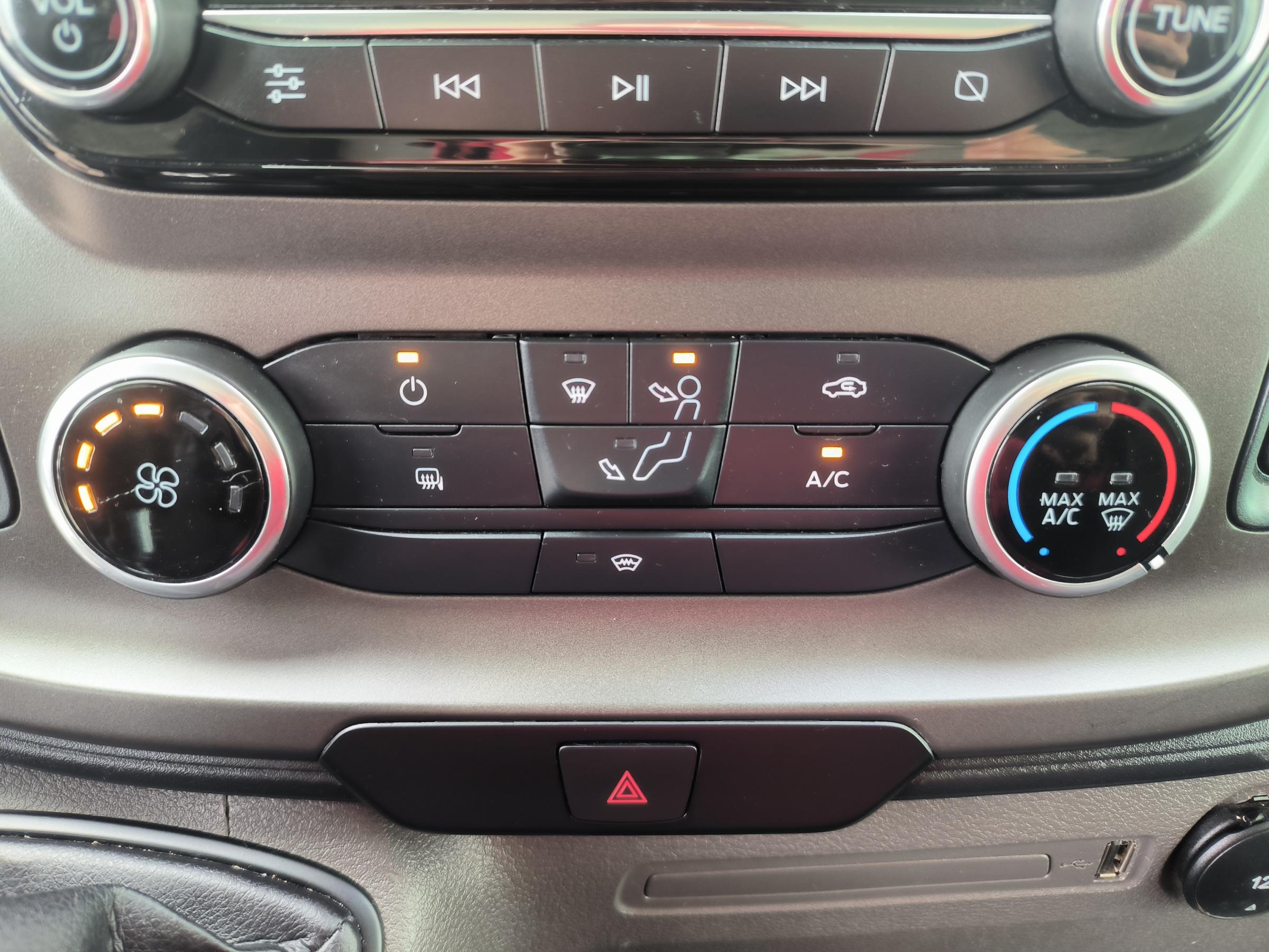 Ford Transit, 2022 - pohled č. 19