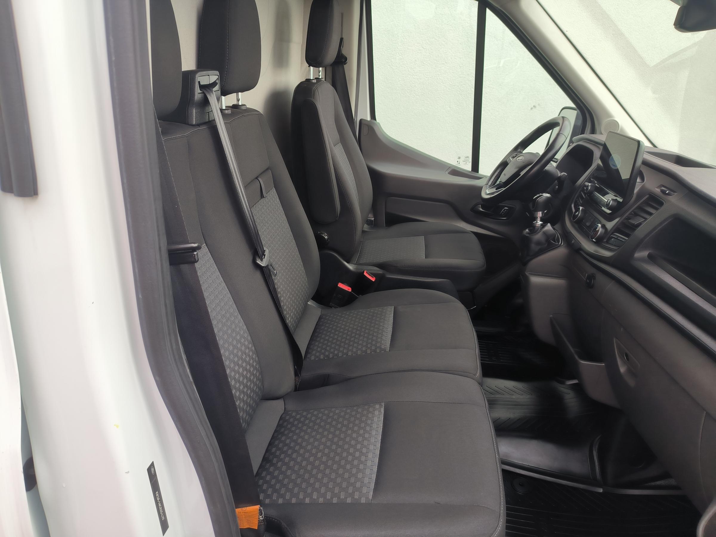 Ford Transit, 2022 - pohled č. 25