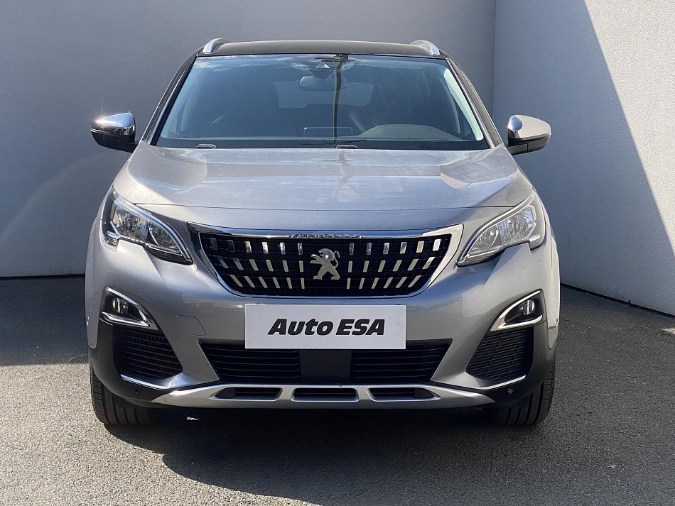 Peugeot 3008 1.2PT Crossway
