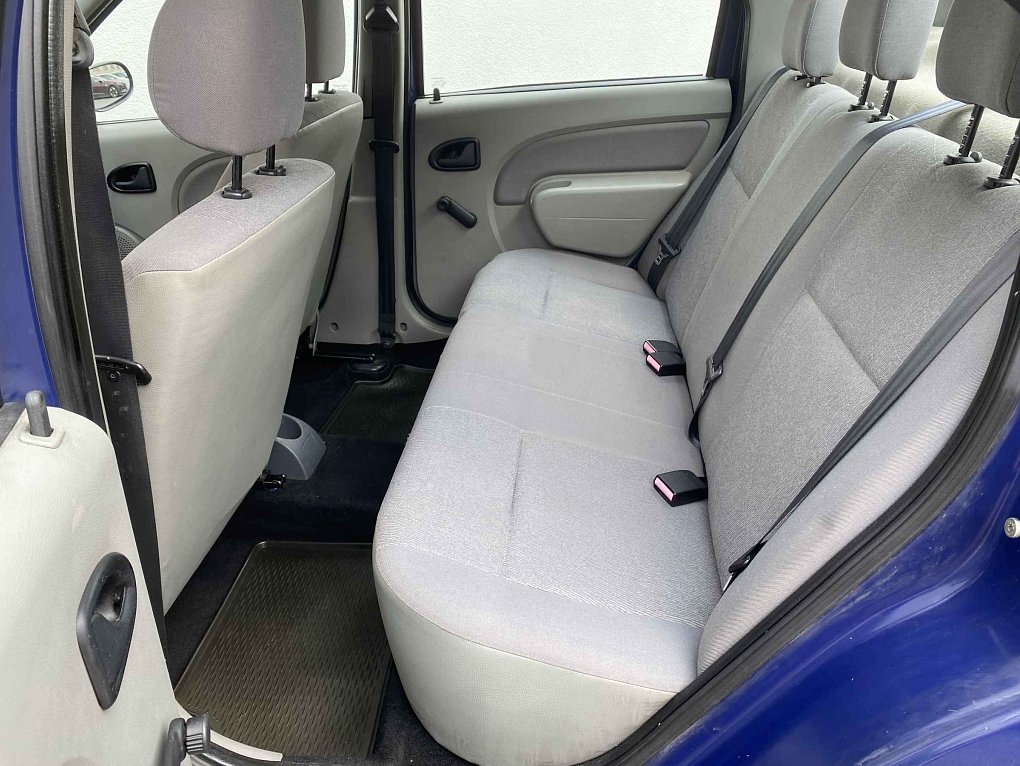 Dacia Logan 1.4i 