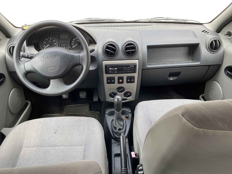Dacia Logan 1.4i 