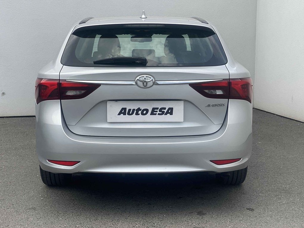 Toyota Avensis 2.0D-4D 
