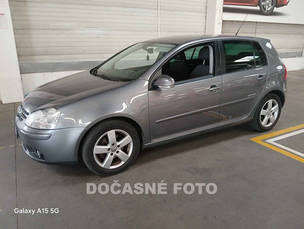 Volkswagen Golf 1.4 TSI 