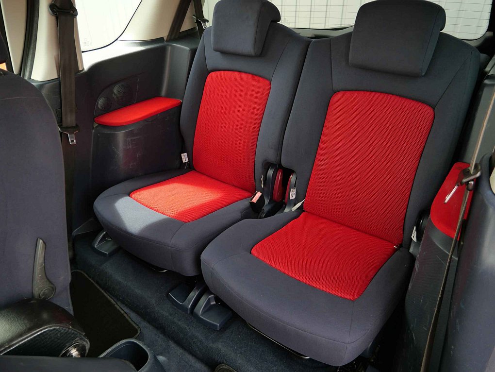 Peugeot 1007 1.4HDi 