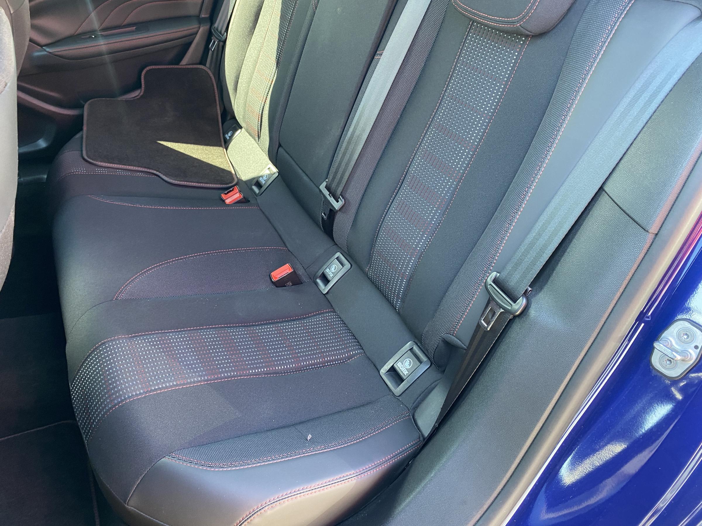 Peugeot 308, 2016 - pohled č. 10