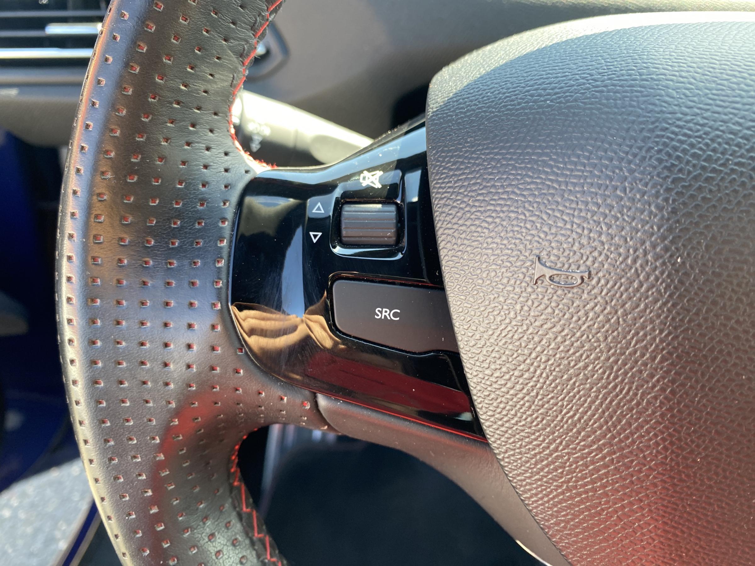 Peugeot 308, 2016 - pohled č. 14