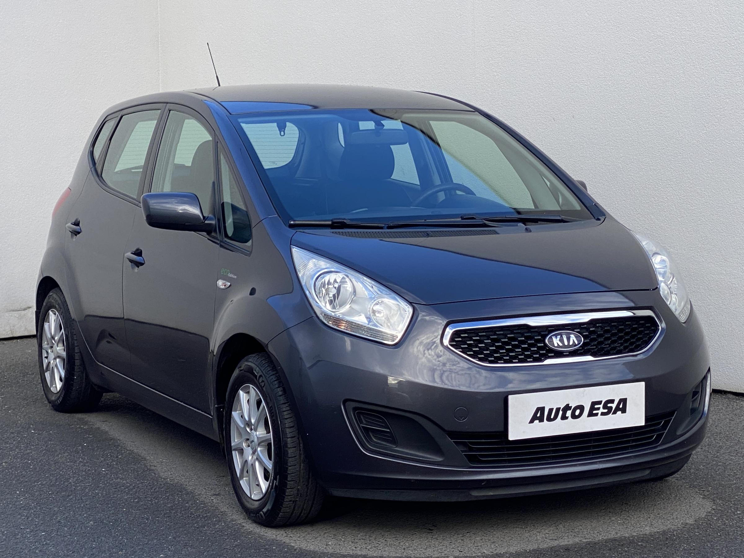 Kia Venga, 2012 - celkový pohled