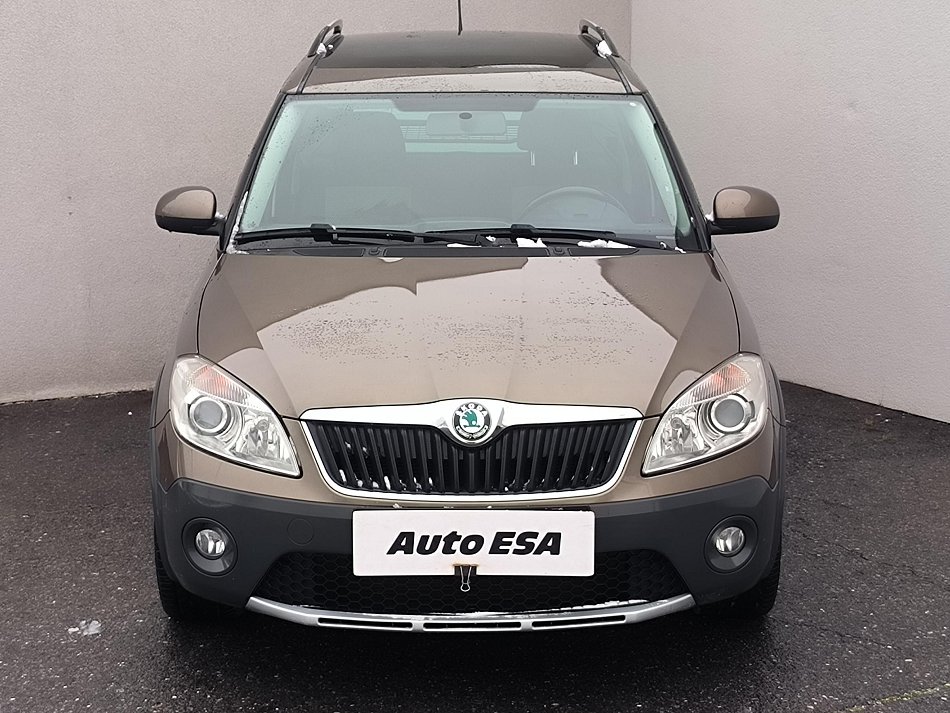 Škoda Roomster 1.2 TSi Scout