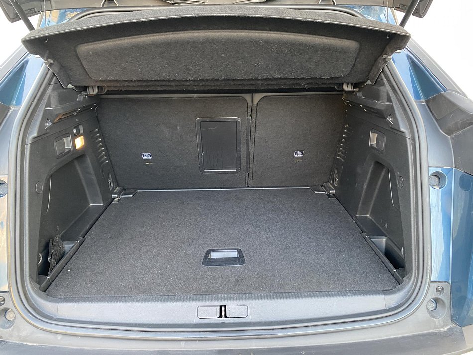 Peugeot 3008 1.2PT Allure