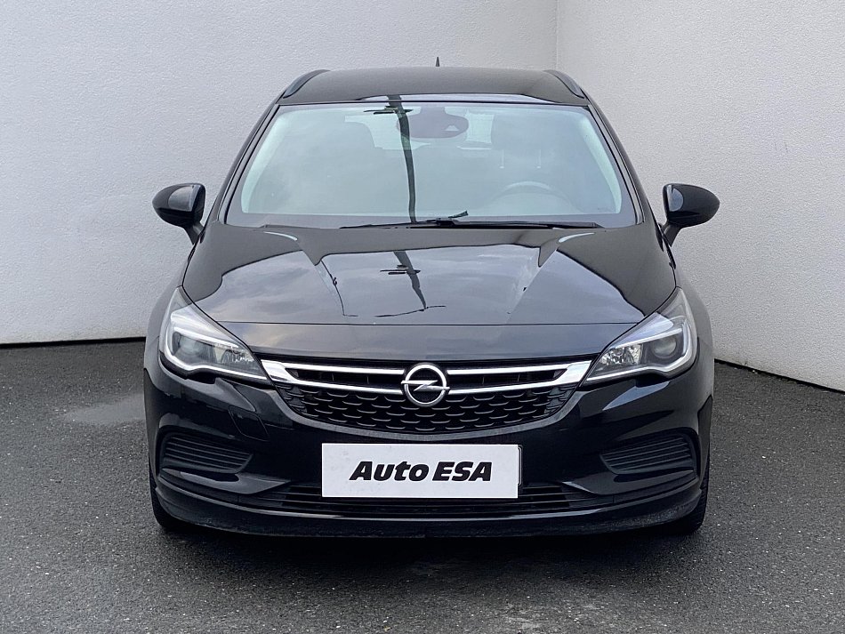 Opel Astra 1.6 CDTi 