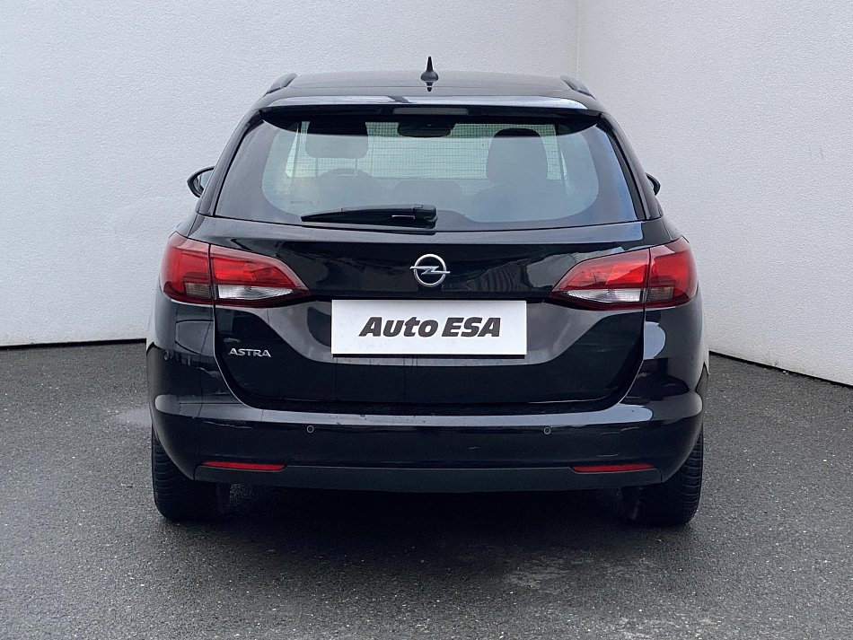 Opel Astra 1.6 CDTi 