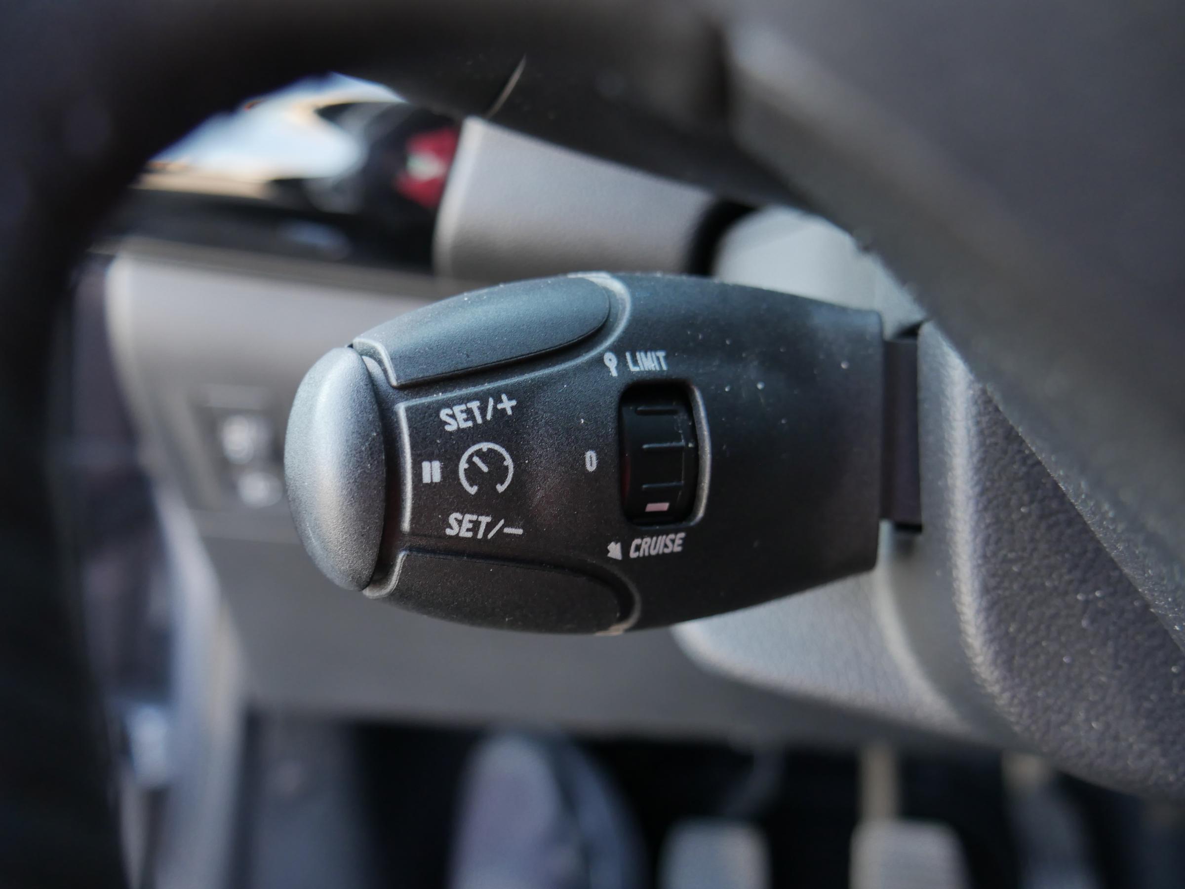 Peugeot 301, 2018 - pohled č. 12