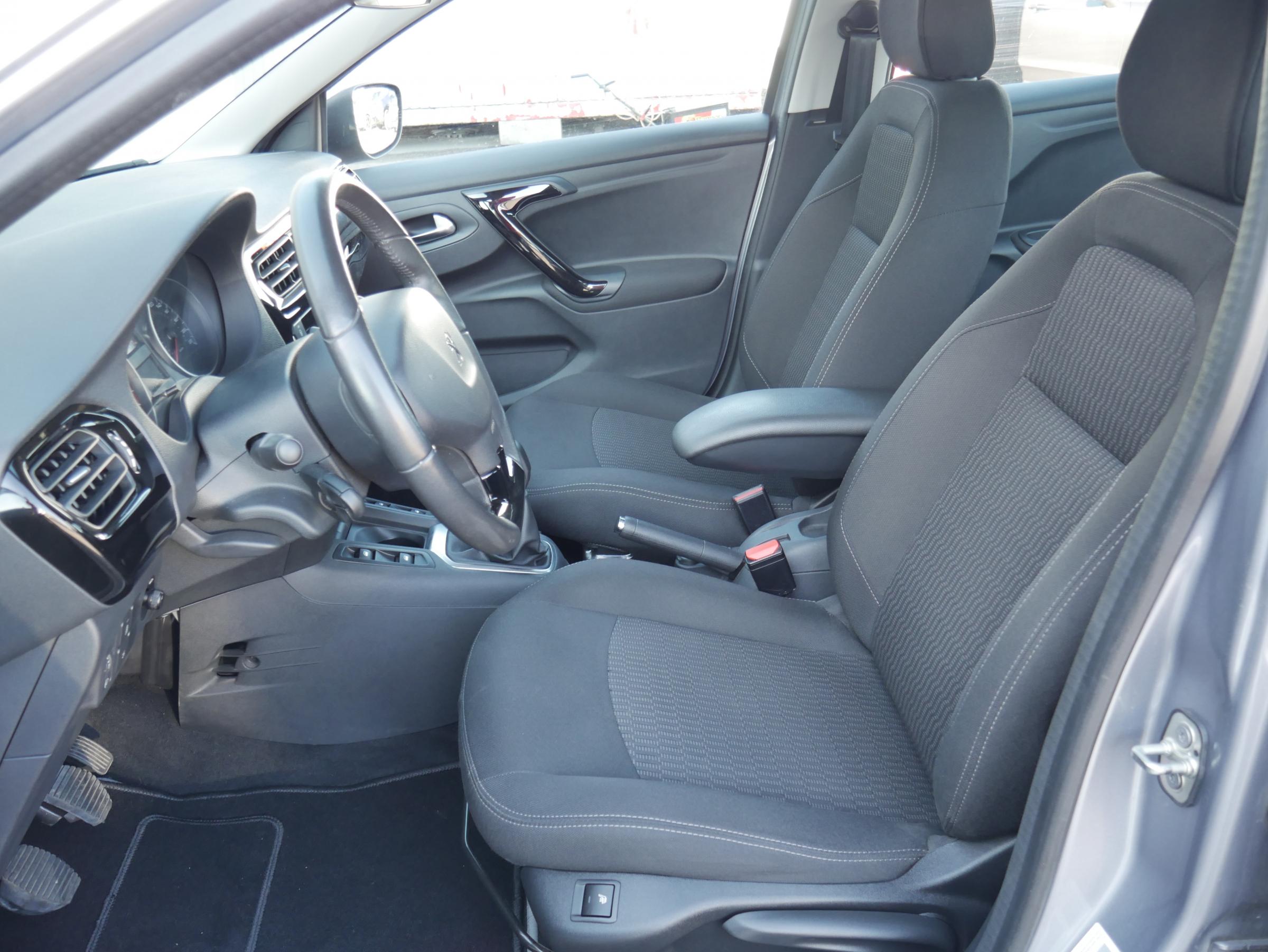 Peugeot 301, 2018 - pohled č. 9