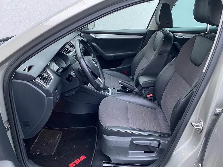 Škoda Octavia III 1.4 TSi Elegance