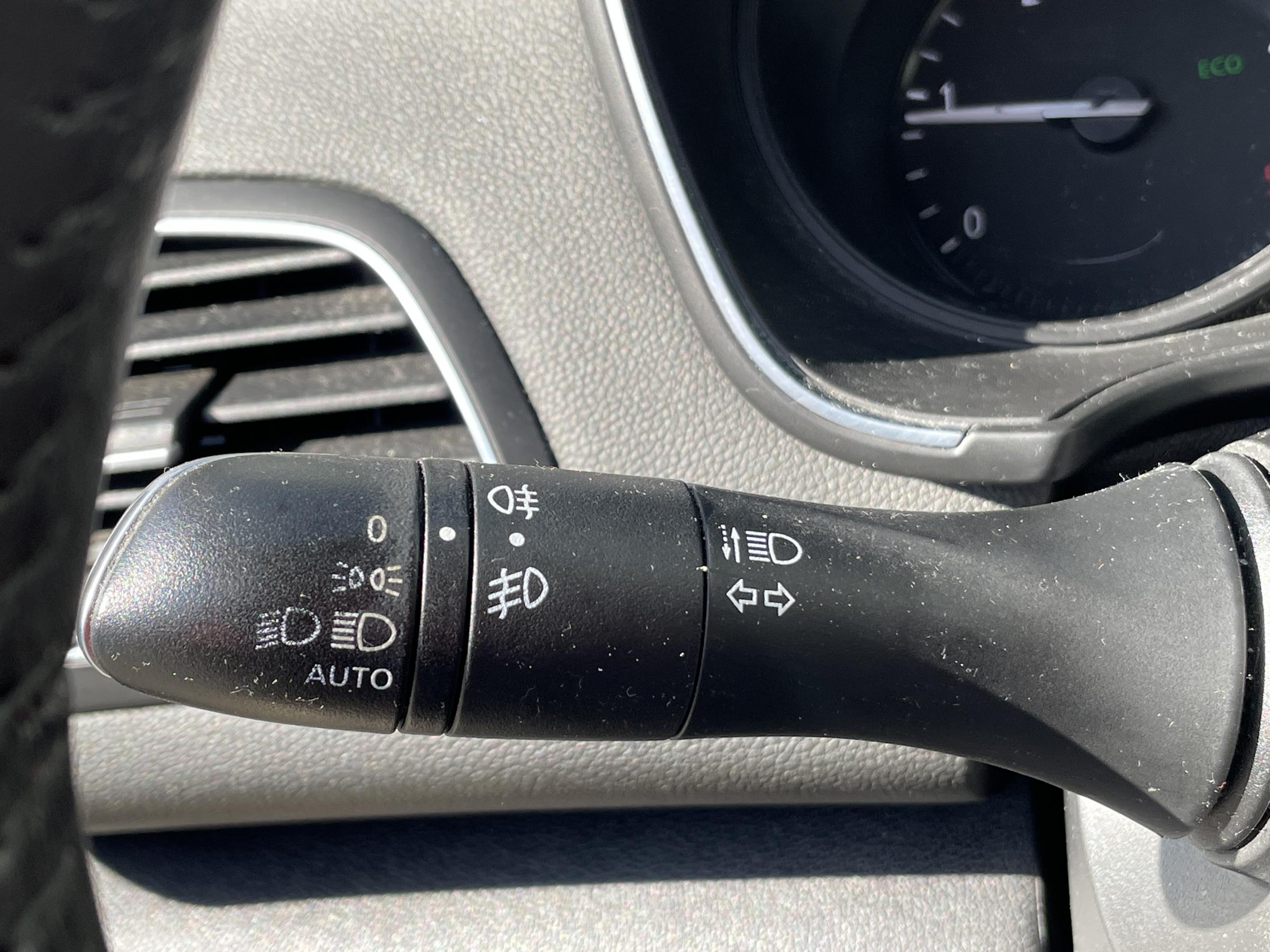 Renault Mégane, 2016 - pohled č. 17