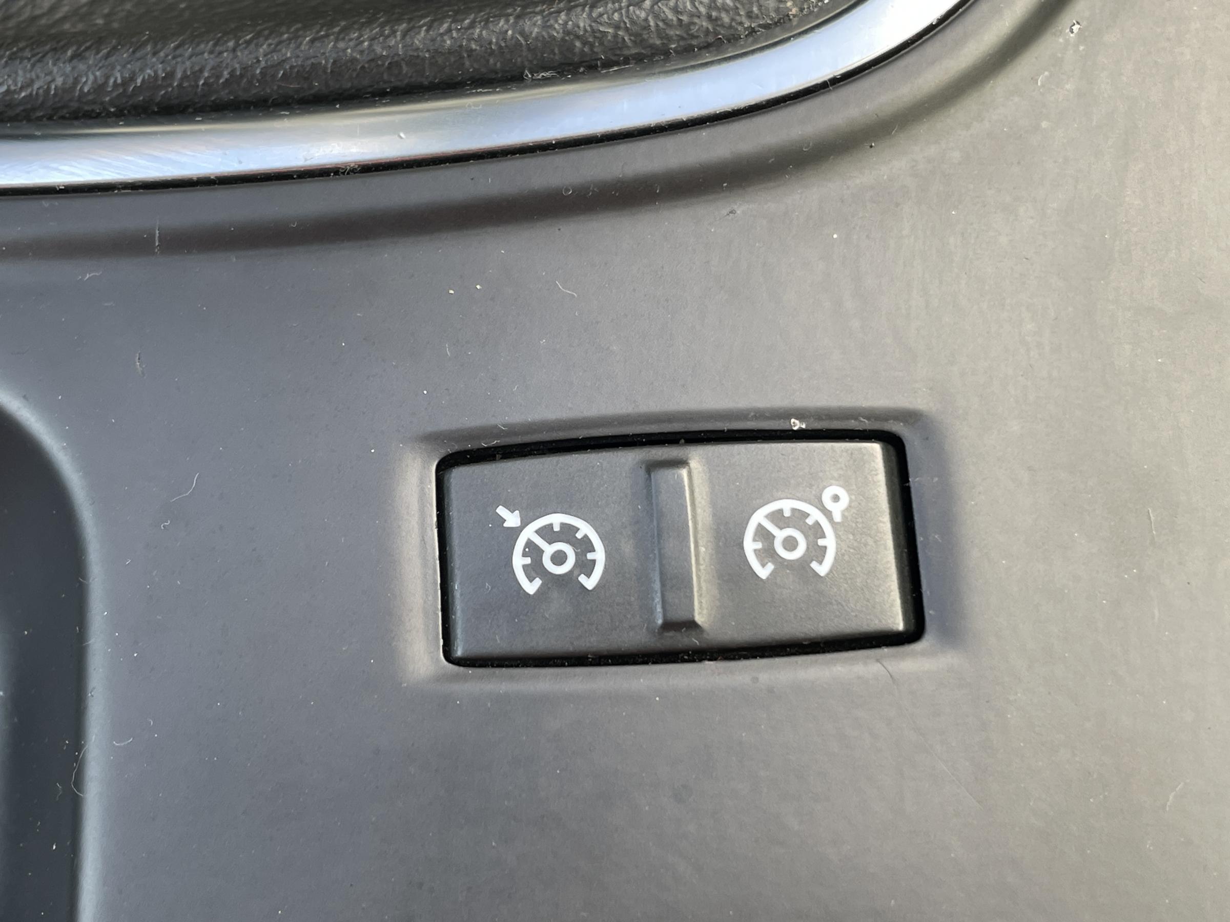 Renault Mégane, 2016 - pohled č. 20