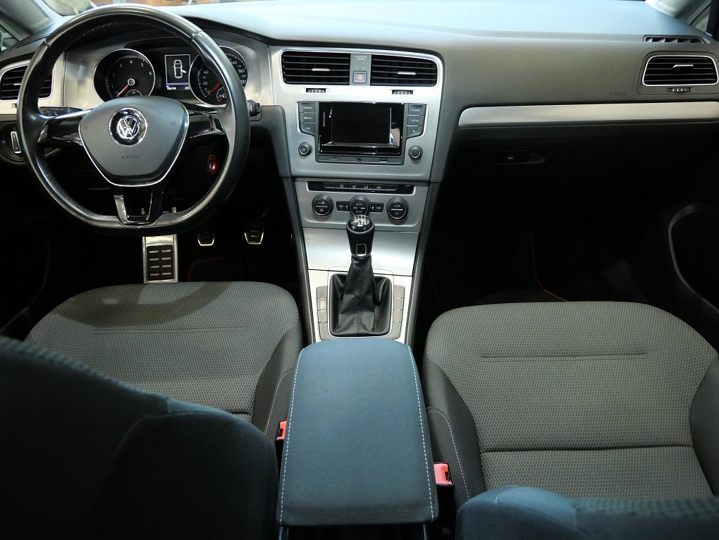 Volkswagen Golf 1.2TSi 