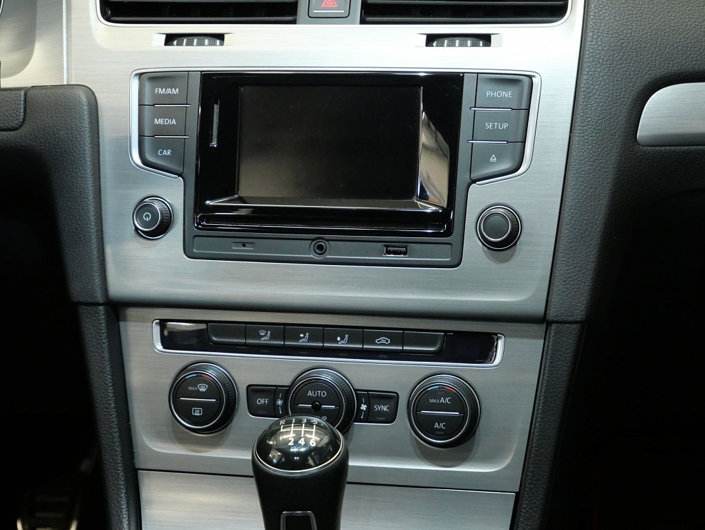 Volkswagen Golf 1.2TSi 