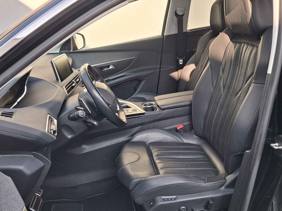 Peugeot 5008 1.2 PT Allure