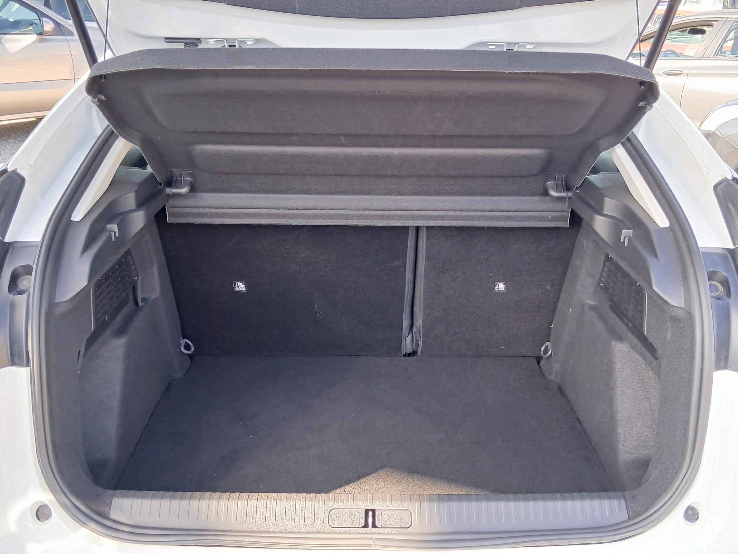 Citroën C4, 2022 - pohled č. 7