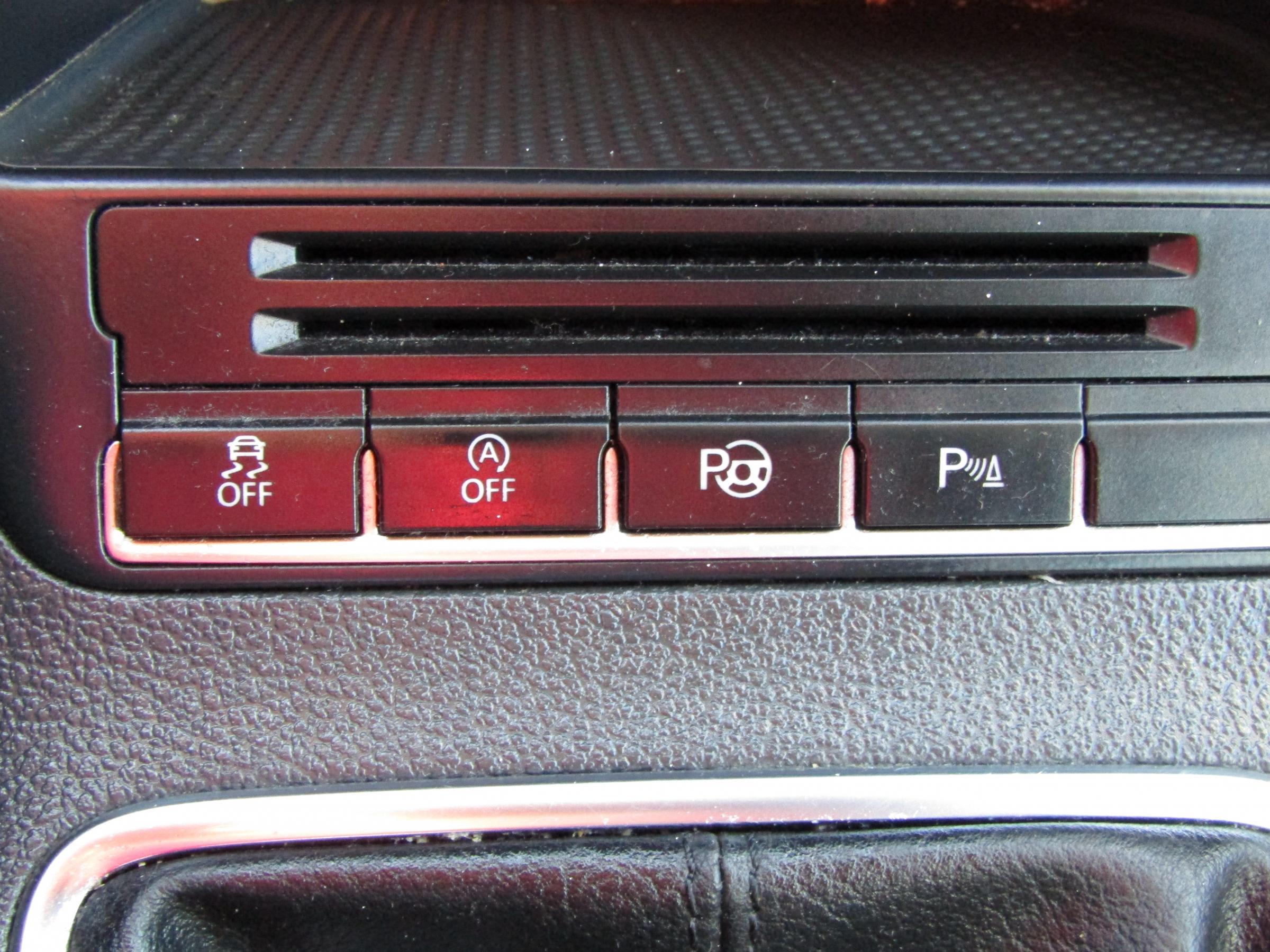 Volkswagen Tiguan, 2012 - pohled č. 16