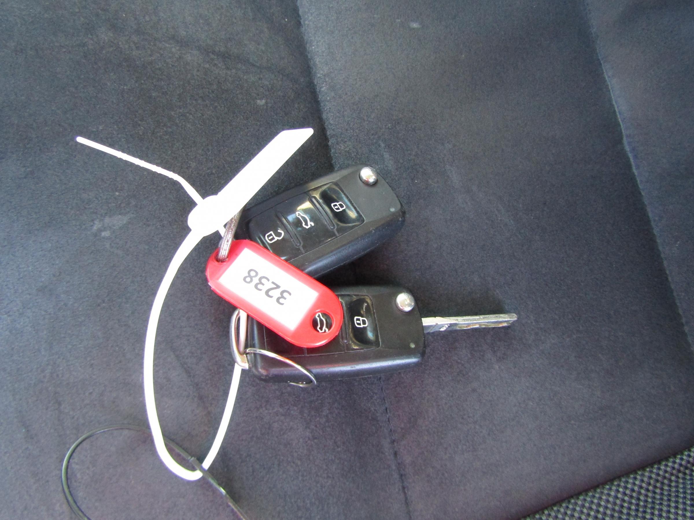 Volkswagen Tiguan, 2012 - pohled č. 20