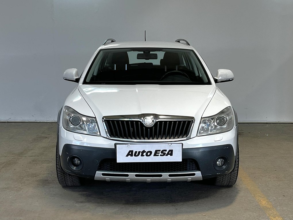 Škoda Octavia II 2.0 TDI Scout 4x4