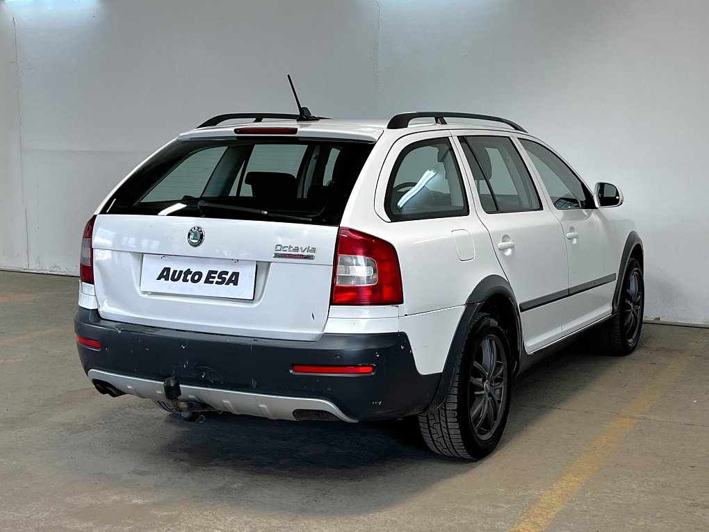 Škoda Octavia II 2.0 TDI Scout 4x4