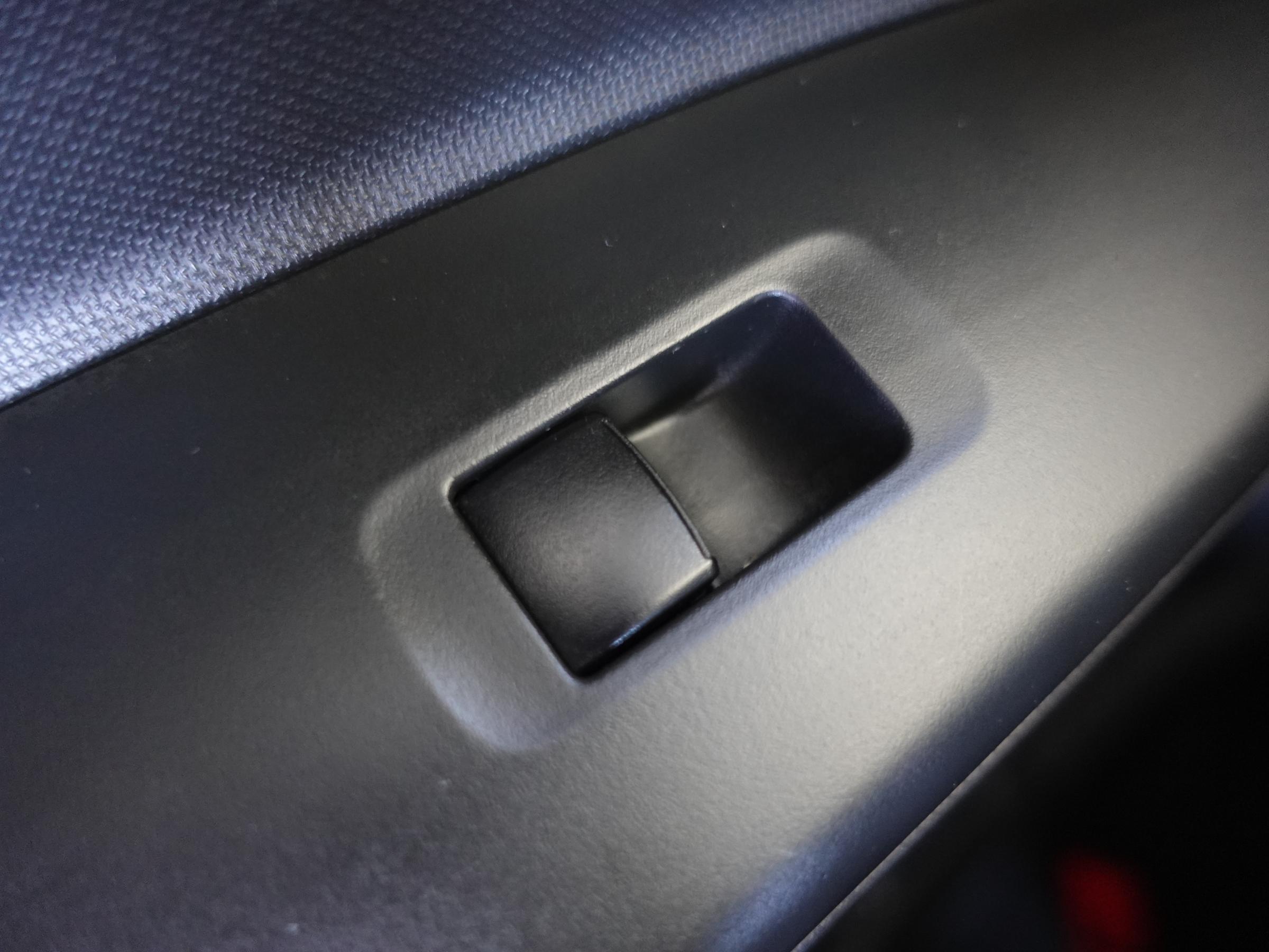 Mitsubishi Space Star, 2022 - pohled č. 14