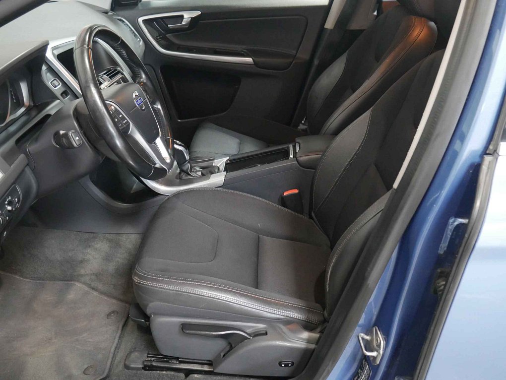 Volvo XC60 2.4D  4x4