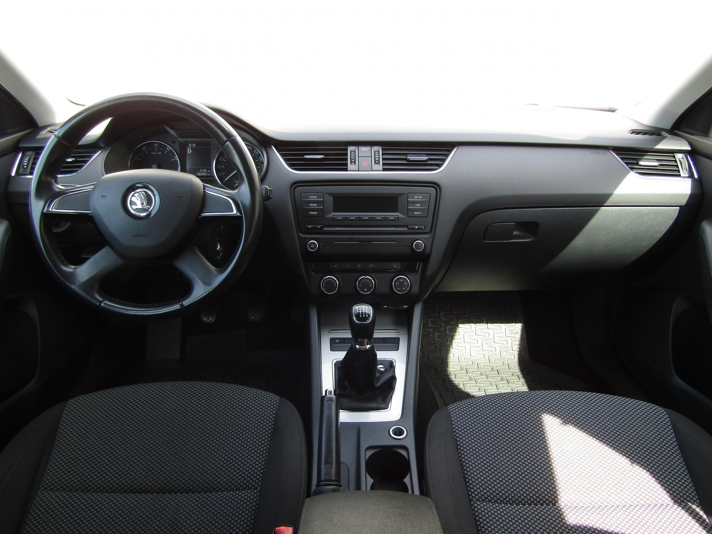 Škoda Octavia III, 2013 - pohled č. 9