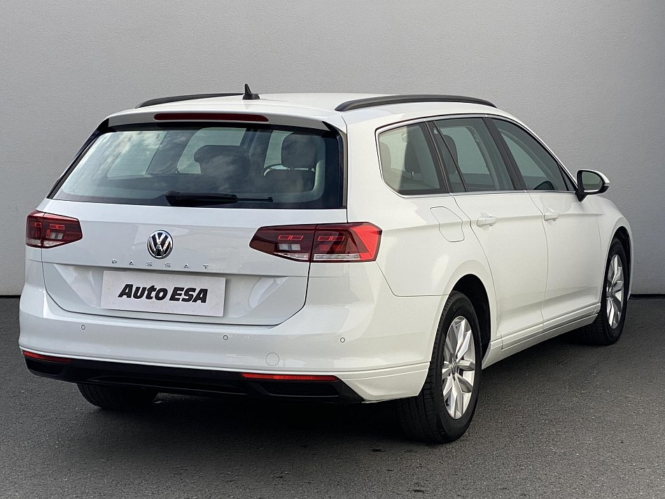 Volkswagen Passat 2.0 TDi Business