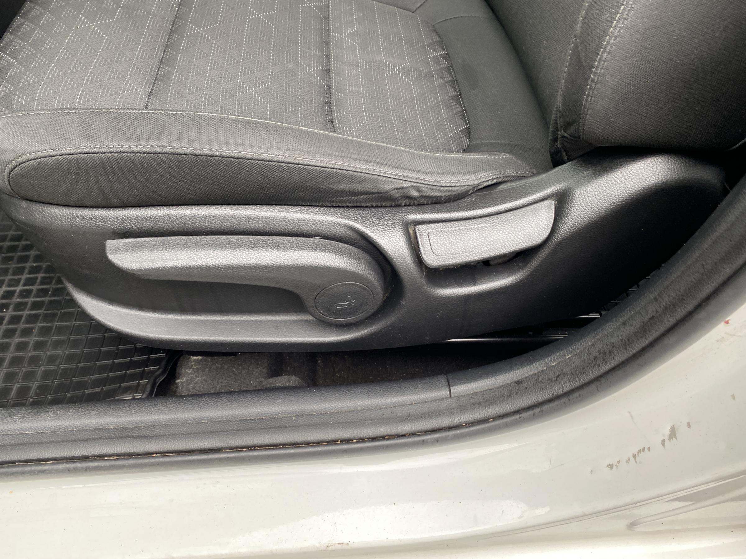 Kia Rio, 2020 - pohled č. 14