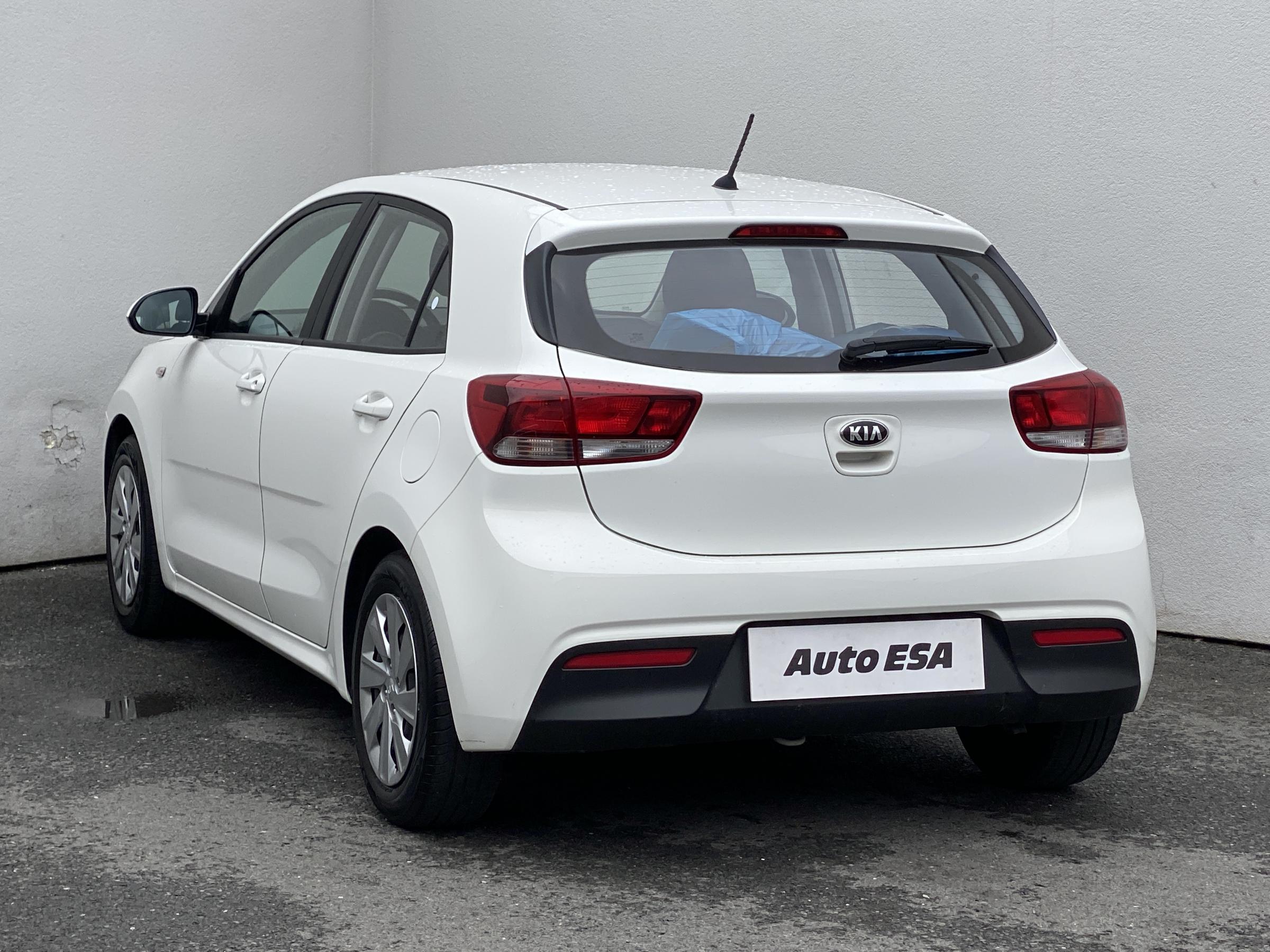 Kia Rio, 2020 - pohled č. 6
