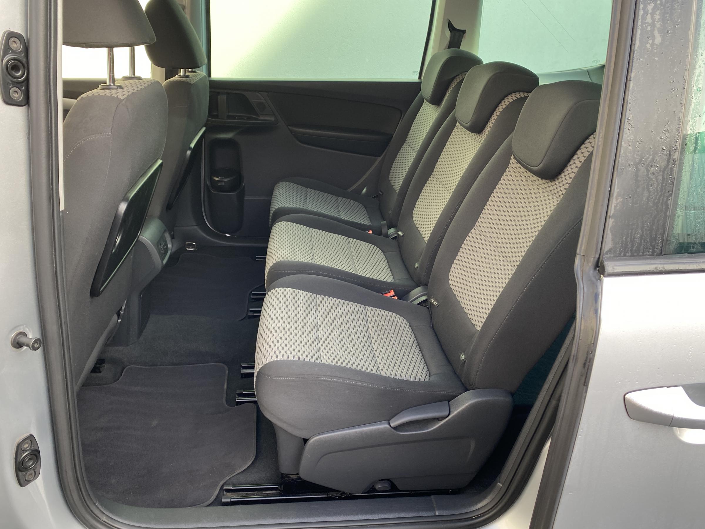 Volkswagen Sharan, 2013 - pohled č. 10