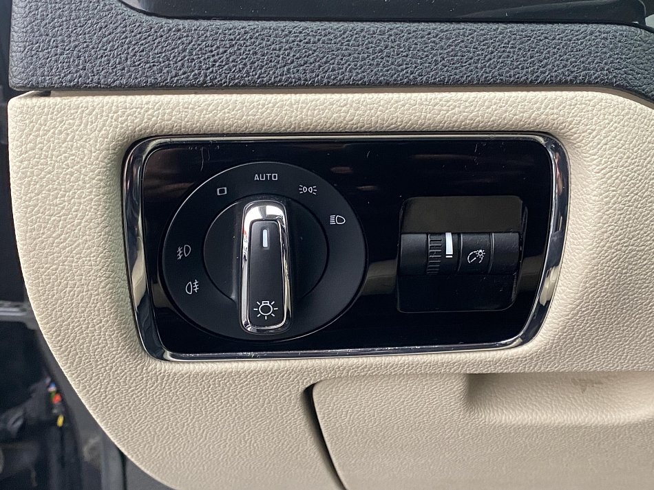 Škoda Superb II 2.0 TDi  4x4