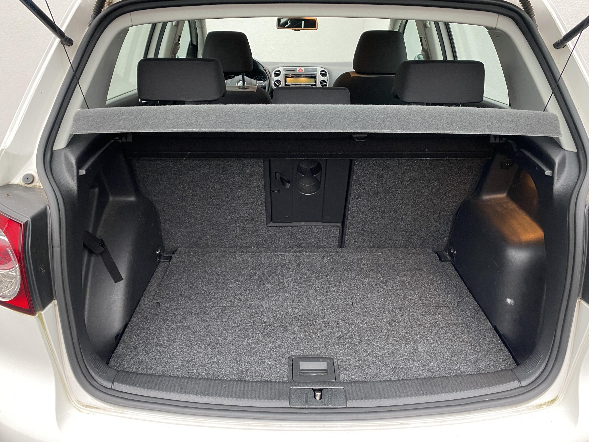 Volkswagen Golf Plus, 2011 - pohled č. 7