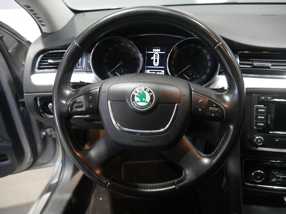 Škoda Superb II 2.0 TDi 