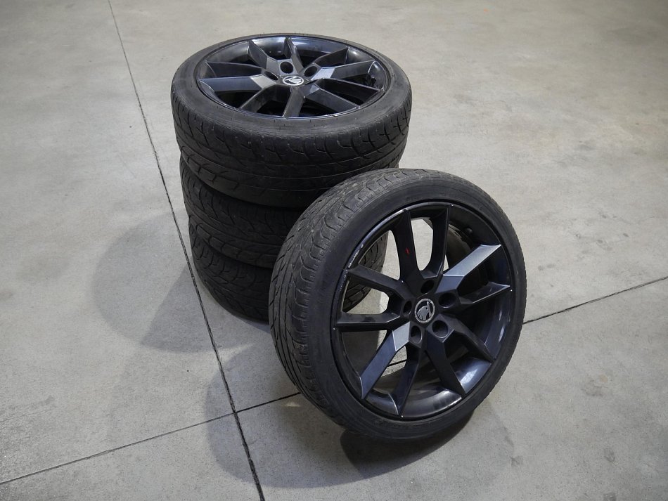 Škoda Superb II 2.0 TDi 