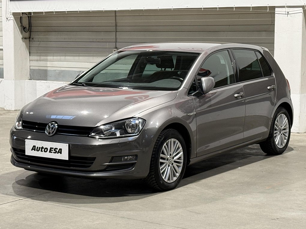 Volkswagen Golf 1.2 TSI 