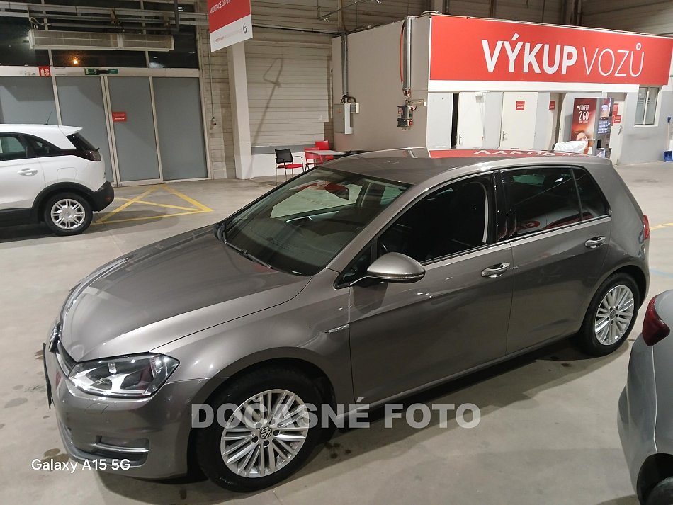 Volkswagen Golf 1.2 TSI 