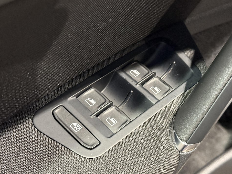 Volkswagen Golf 1.2 TSI 