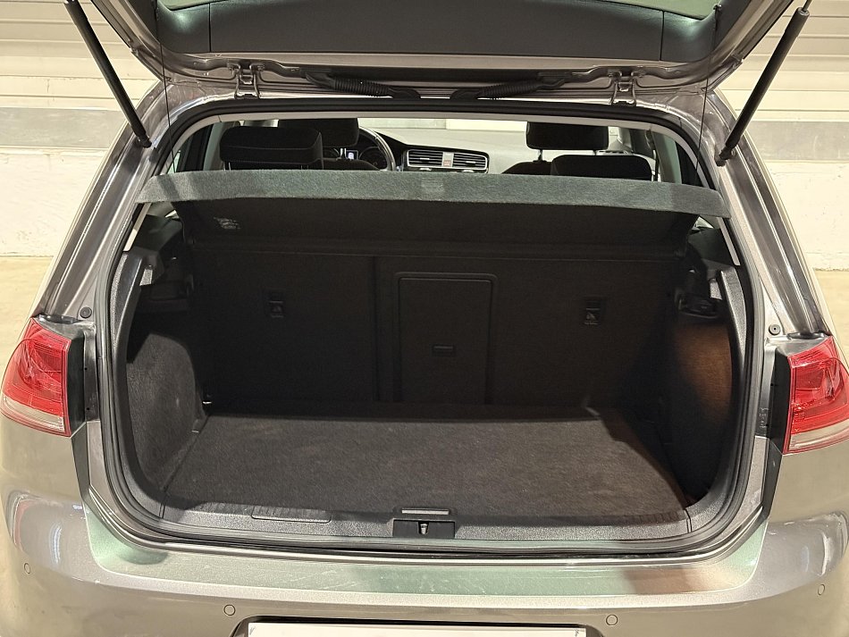 Volkswagen Golf 1.2 TSI 