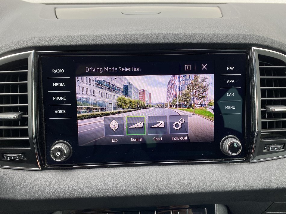 Škoda Karoq 1.5 TSi Style