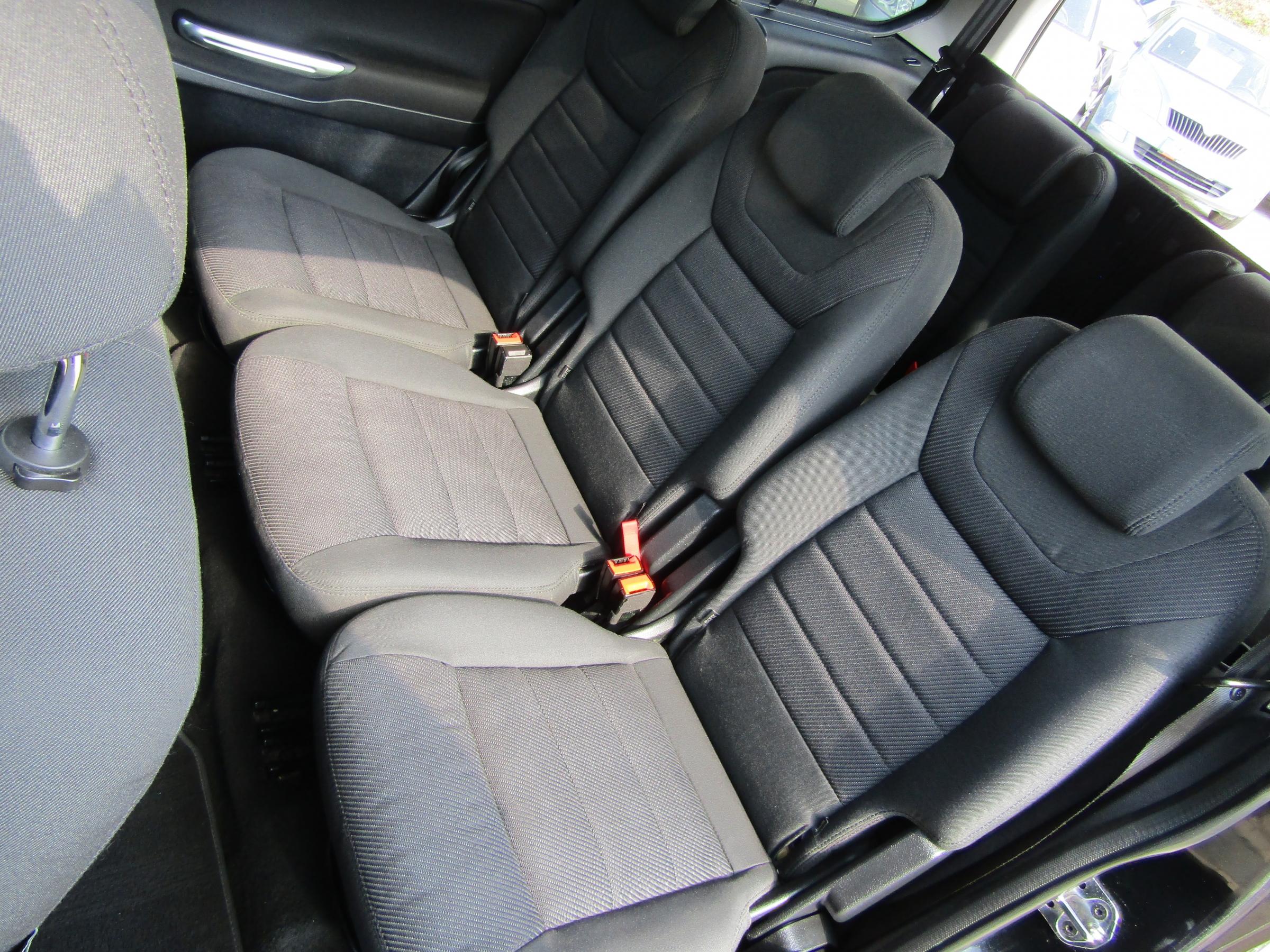 Ford Galaxy, 2015 - pohled č. 9