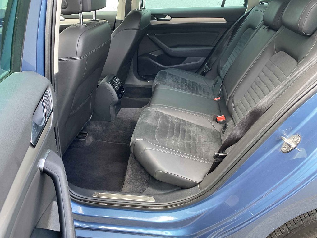 Volkswagen Passat 2.0 TDi Highline