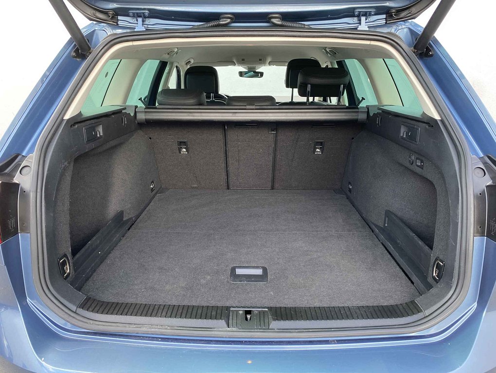 Volkswagen Passat 2.0 TDi Highline