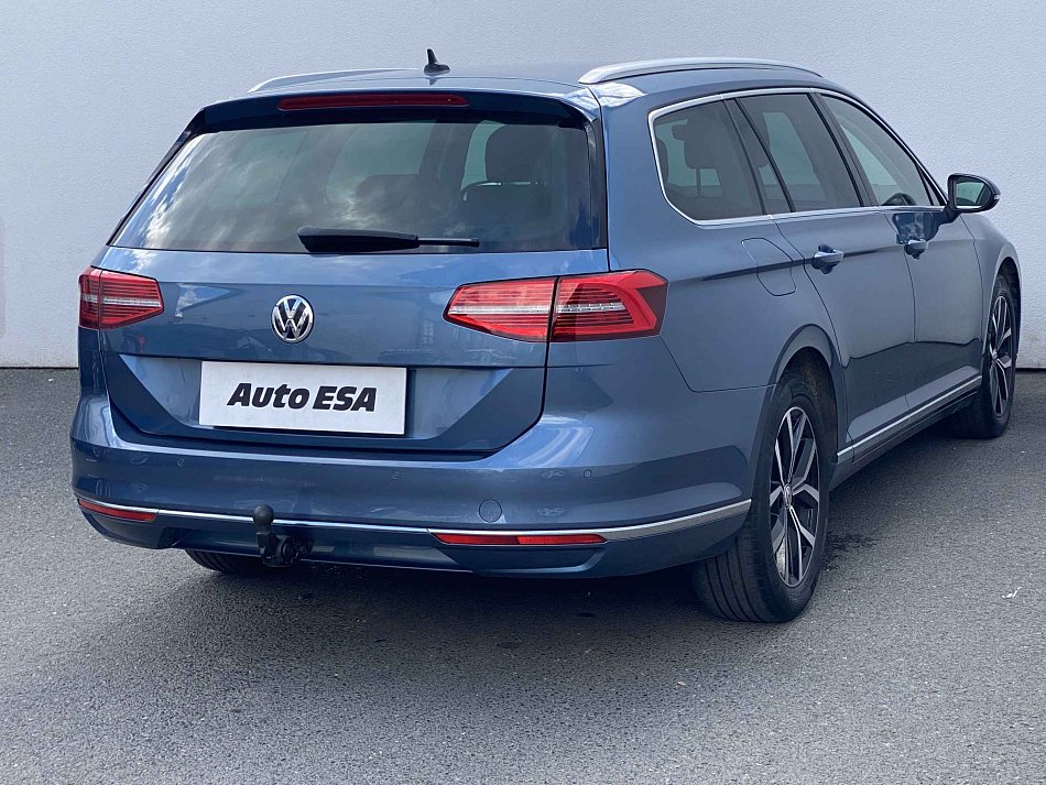 Volkswagen Passat 2.0 TDi Highline
