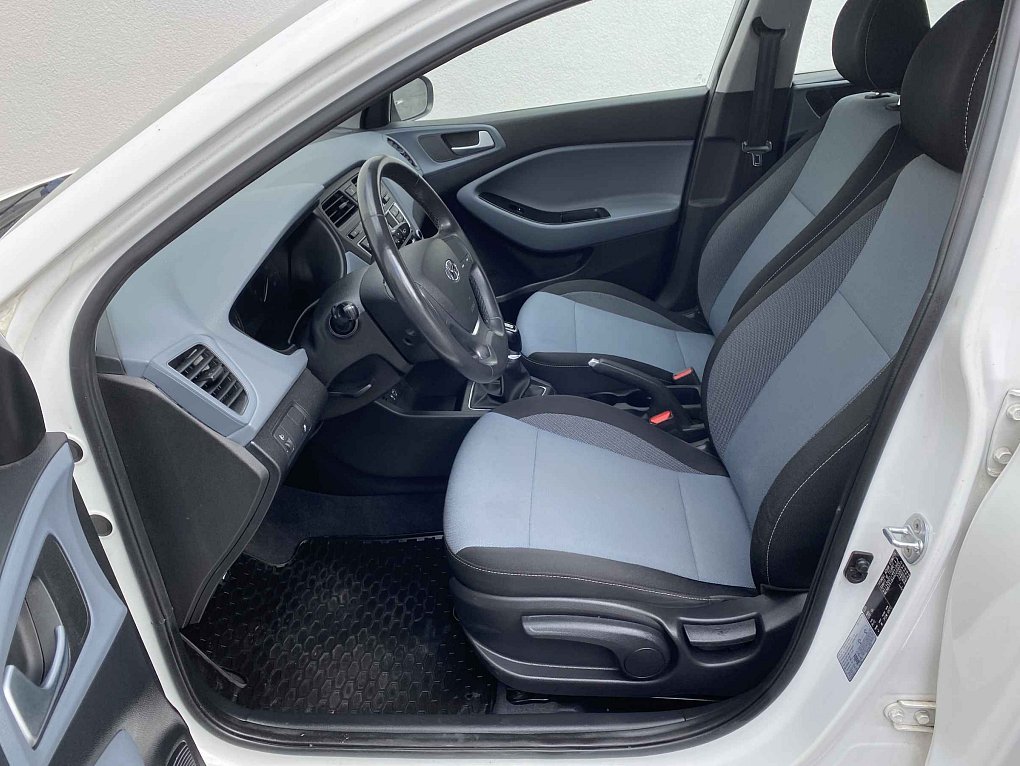 Hyundai I20 1.2i Family+